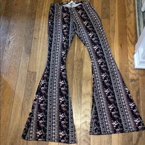 Floral flowy legging pants